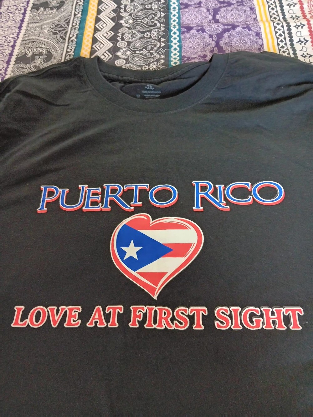 Puerto Rico Love At First Sight T-Shirt - Picture 8 of 11